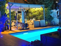 Drumul Taberei - Prelungirea Ghencea - str Maracineni  - Vila cu piscina